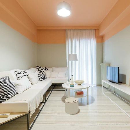Elegant Coral Apartment Афины Экстерьер фото