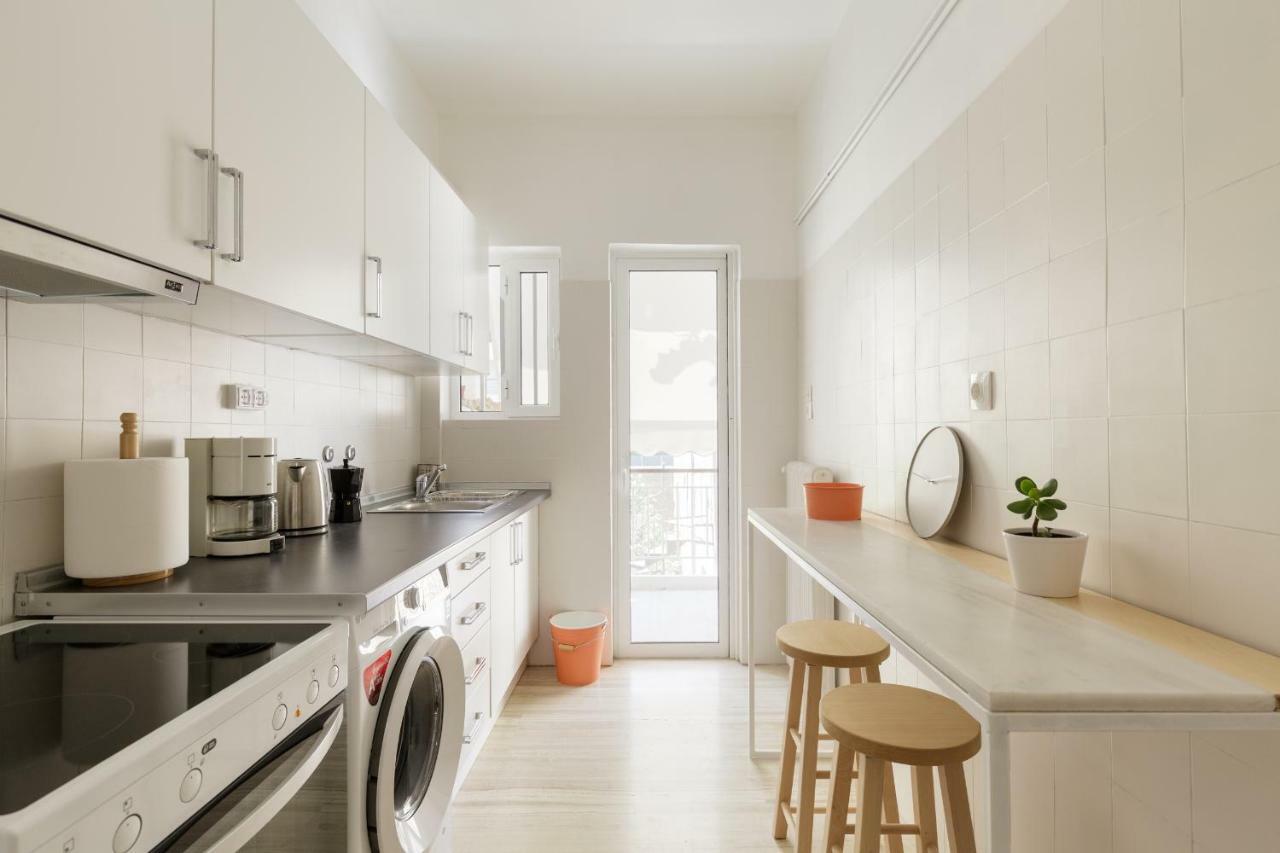 Elegant Coral Apartment Афины Экстерьер фото