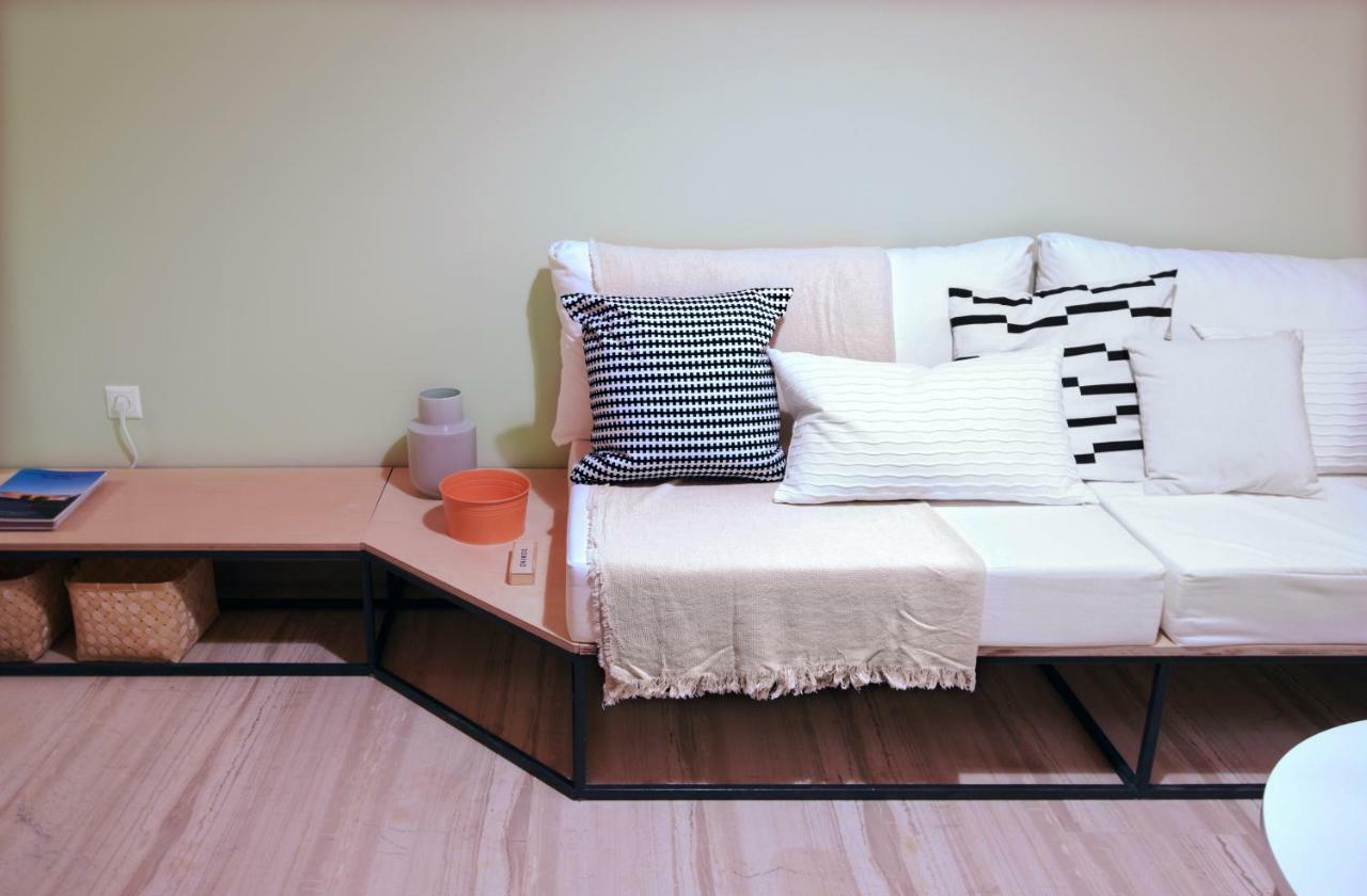 Elegant Coral Apartment Афины Экстерьер фото
