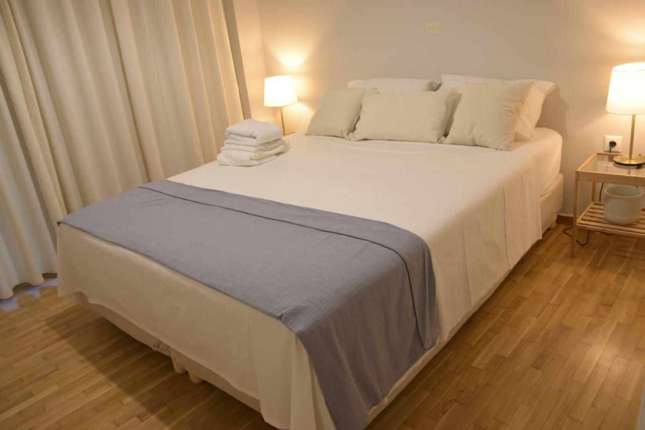 Elegant Coral Apartment Афины Экстерьер фото